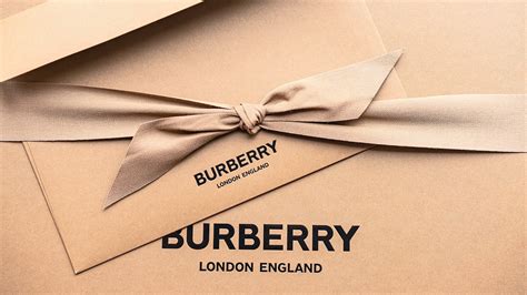 burberry saks fifth avenue men'|burberry handbags on sale outlet.